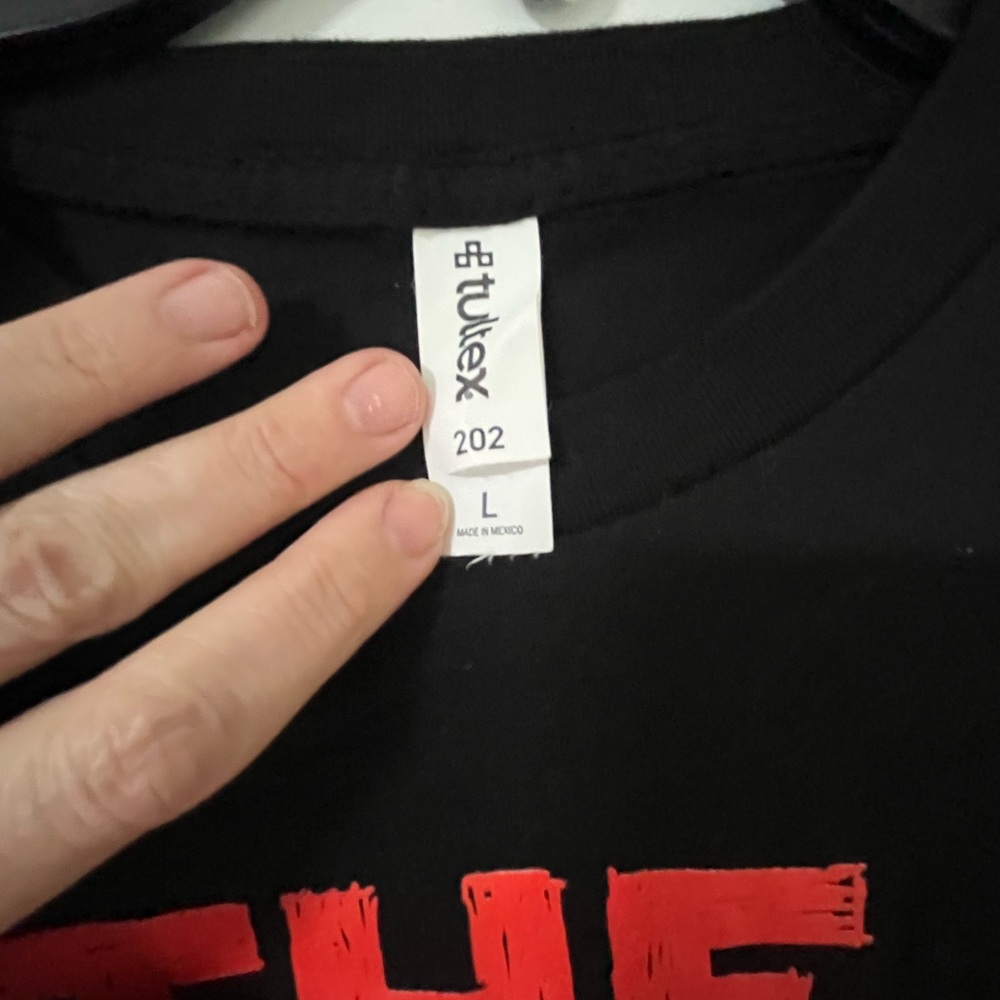The Chicks Black Graphic T-Shirt, Sz L, EUC - Picture 3 of 4